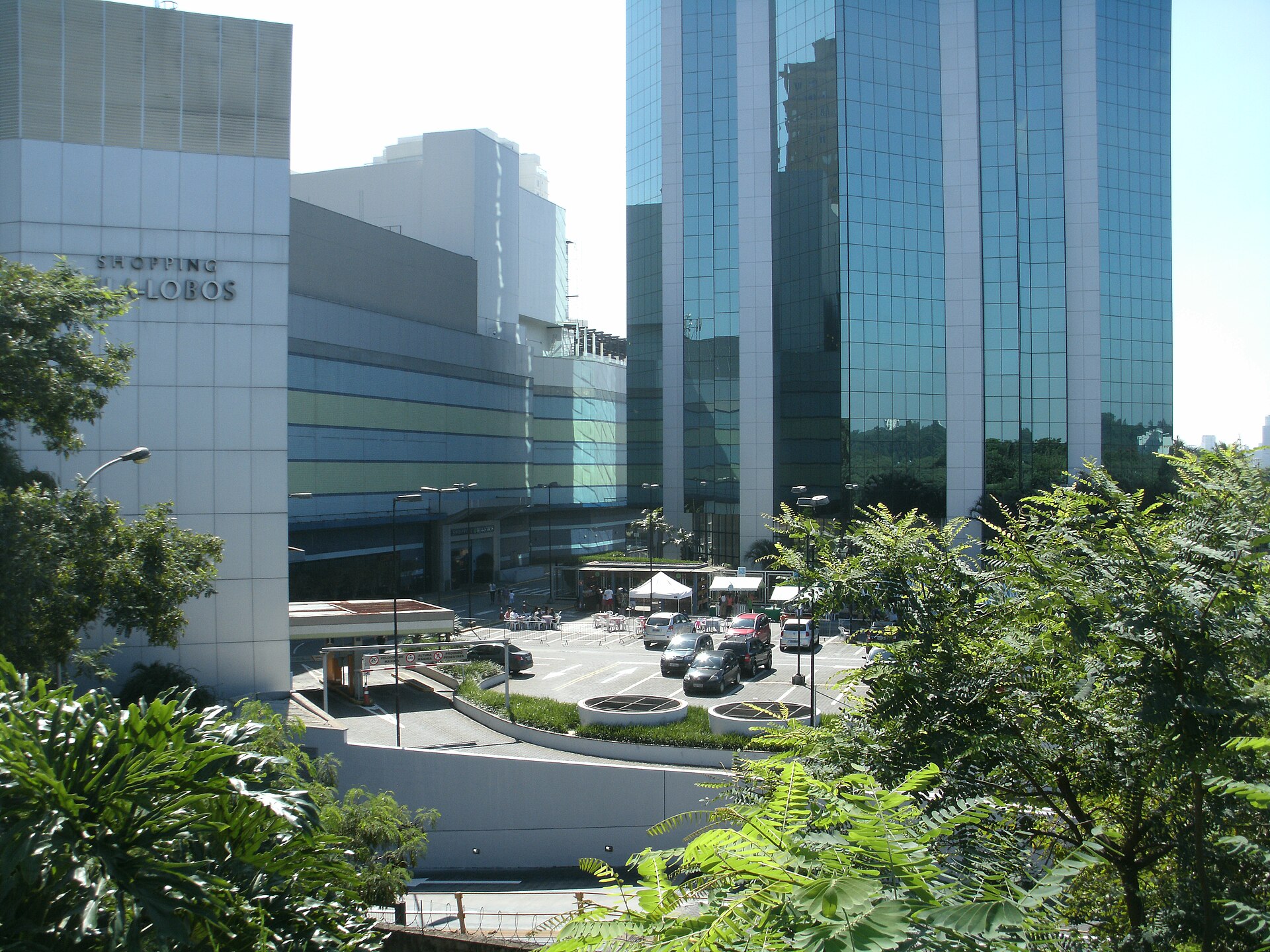 Allos vende fatia de 7 shoppings para fundo da Kinea e cria frente de cogestão