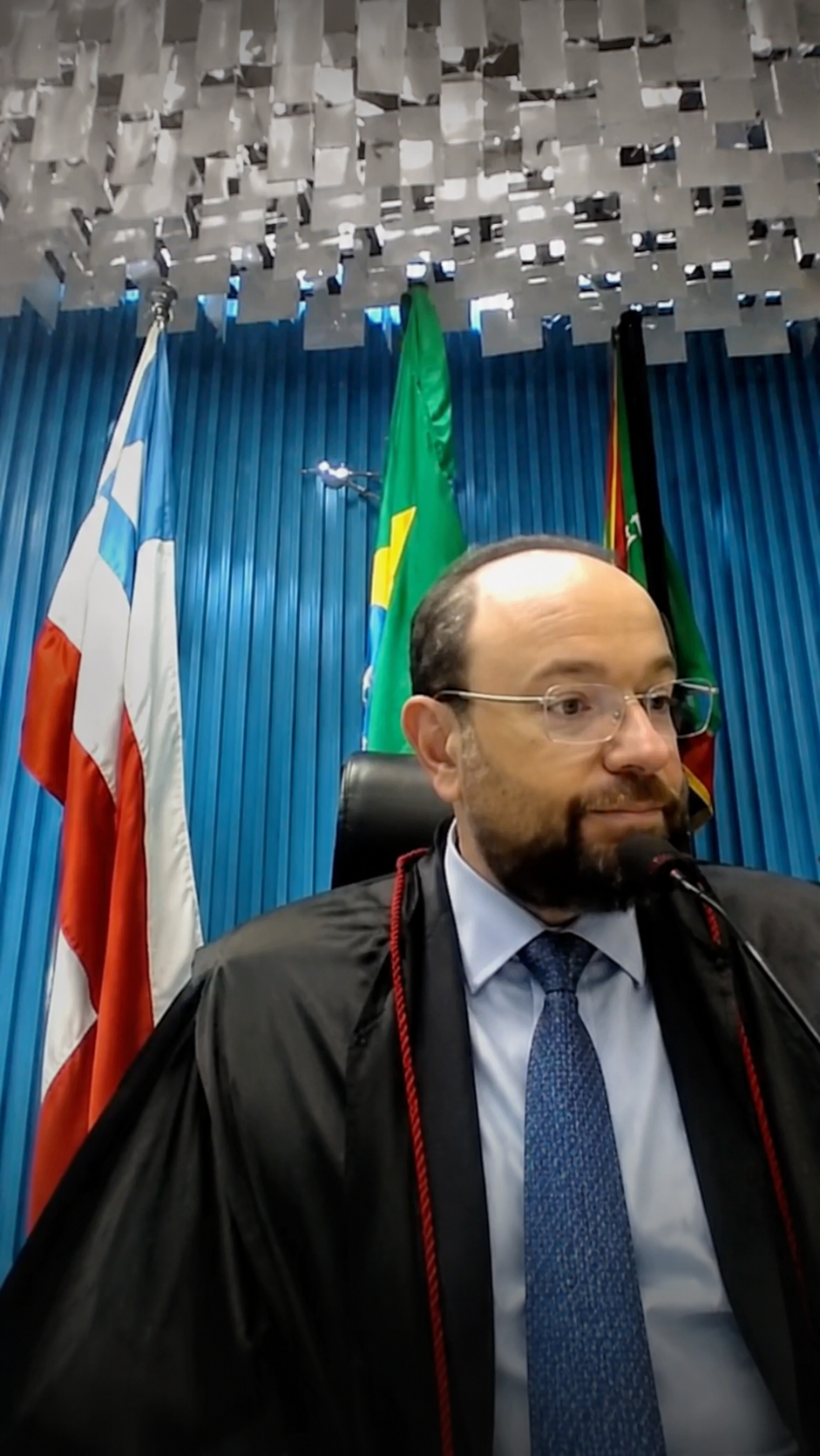 Presidente do TRE-BA denuncia ameaça atribuída a deputado federal durante sessão de julgamento