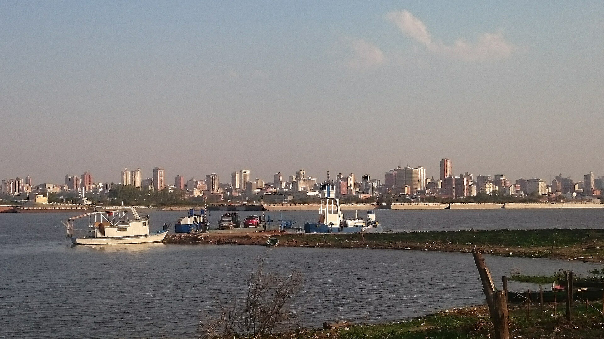 Como abrir uma empresa no Paraguai: SRL, SA ou EAS — o que muda