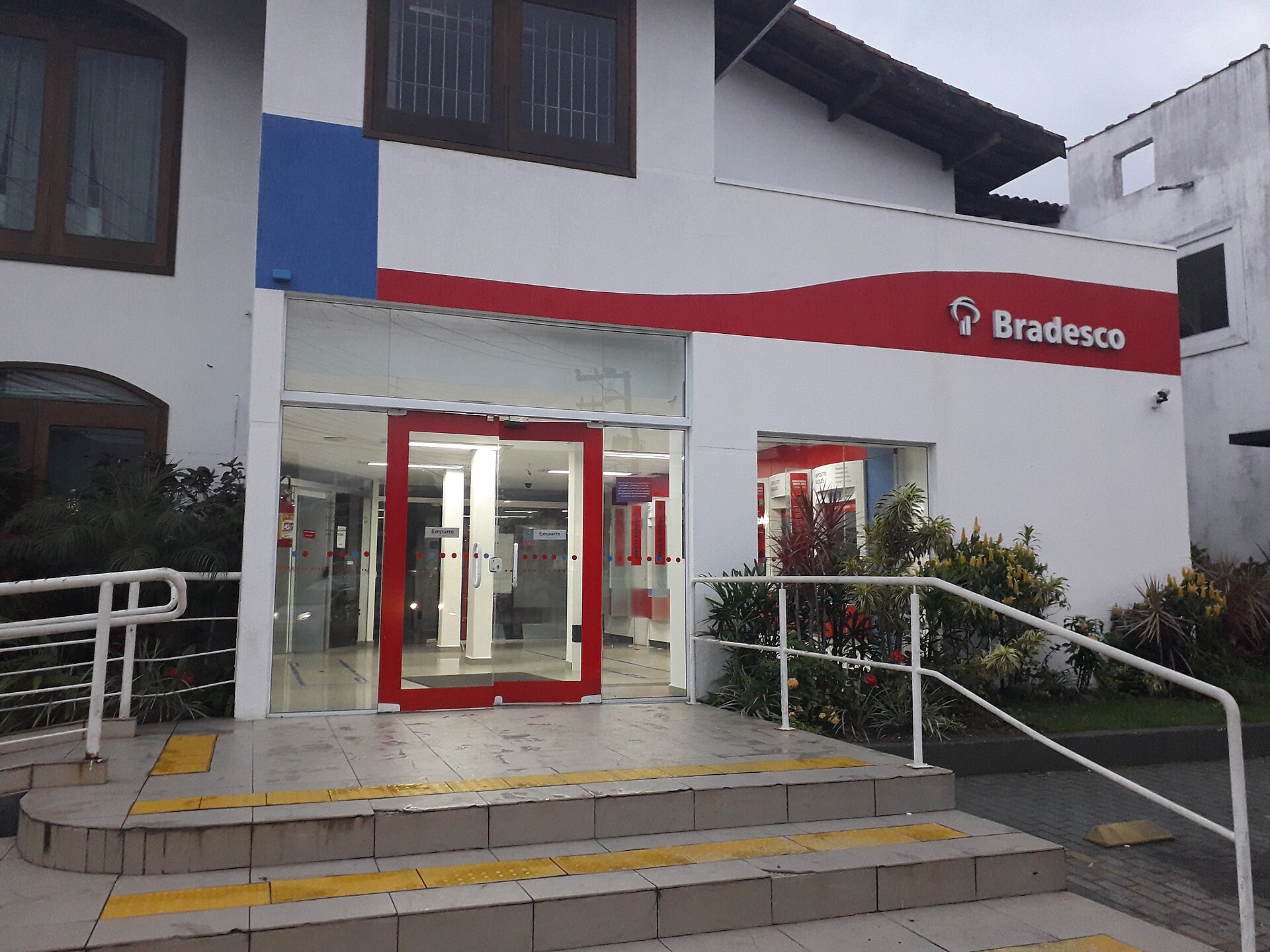 XP projeta balanços do 3º trimestre e vê distância maior entre bancões