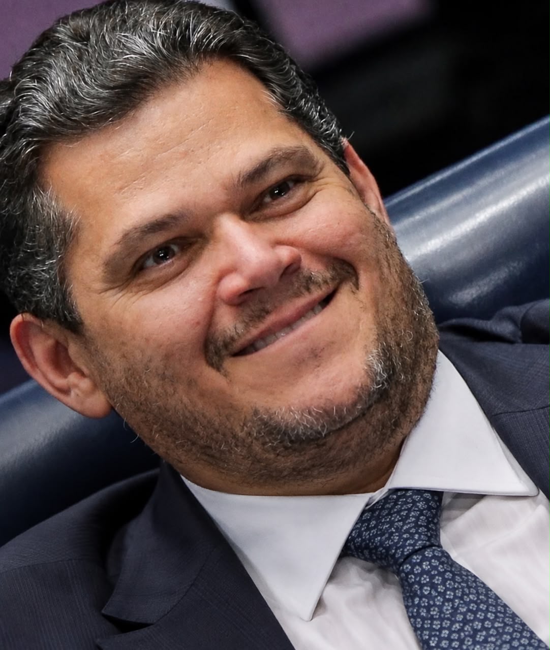 Mensagens da PF revelam proximidade entre Davi Alcolumbre e Daniel Vorcaro