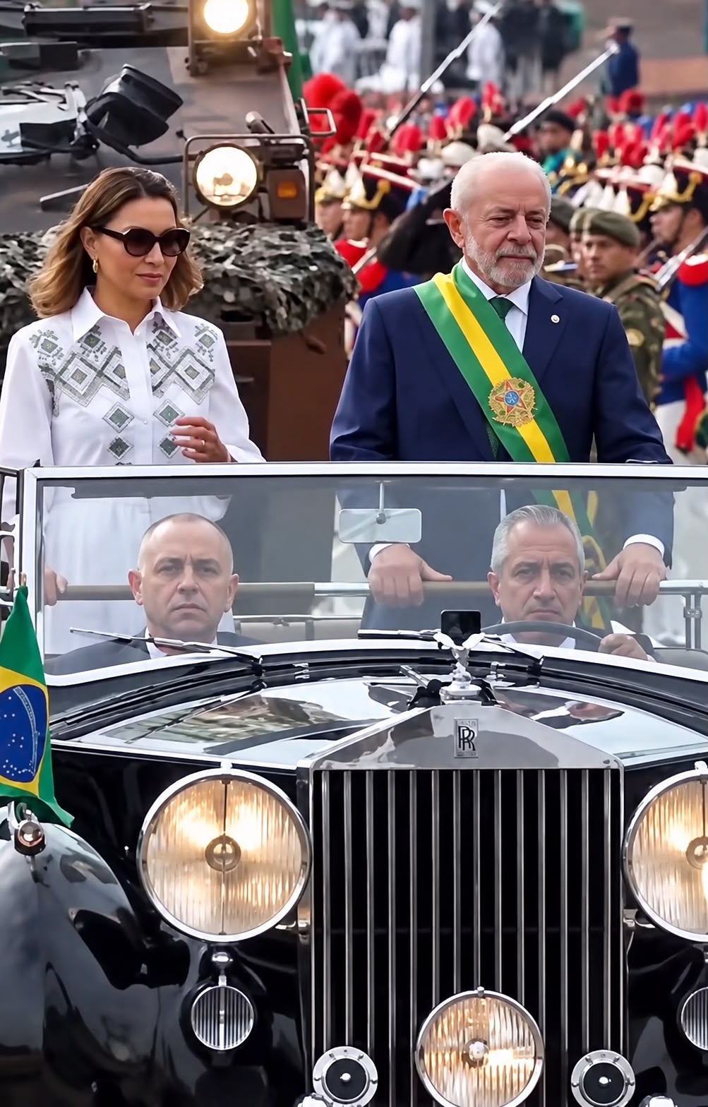 Lula e Janja participam do desfile de 7 de Setembro em Brasília
