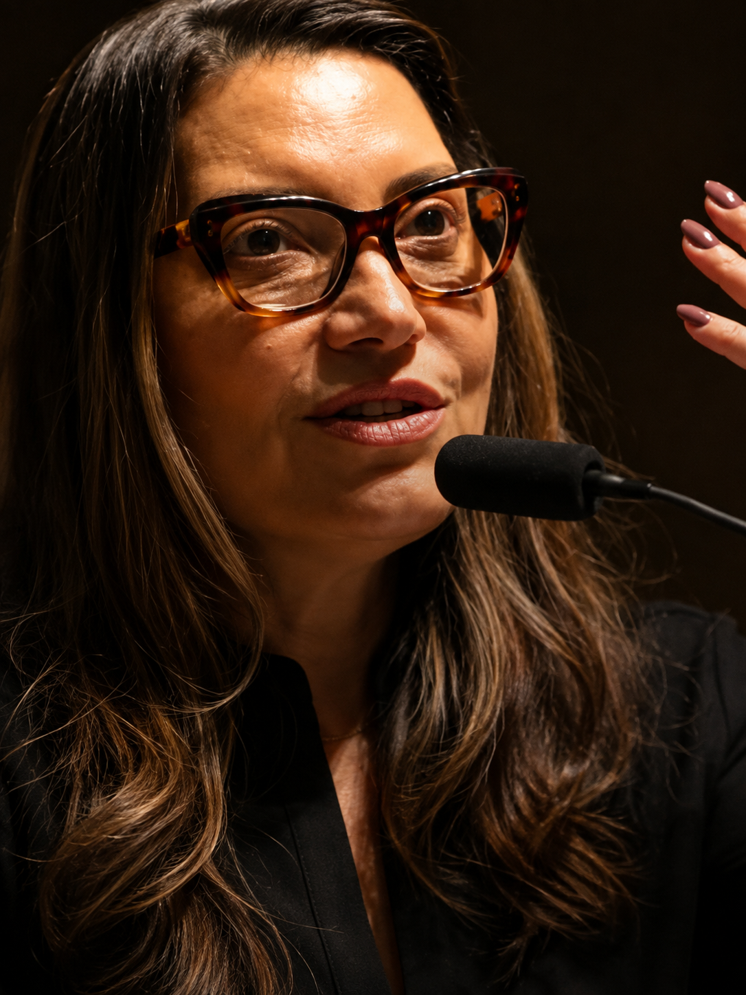Janja defende suspensão do Discord no Brasil após caso envolvendo adolescente
