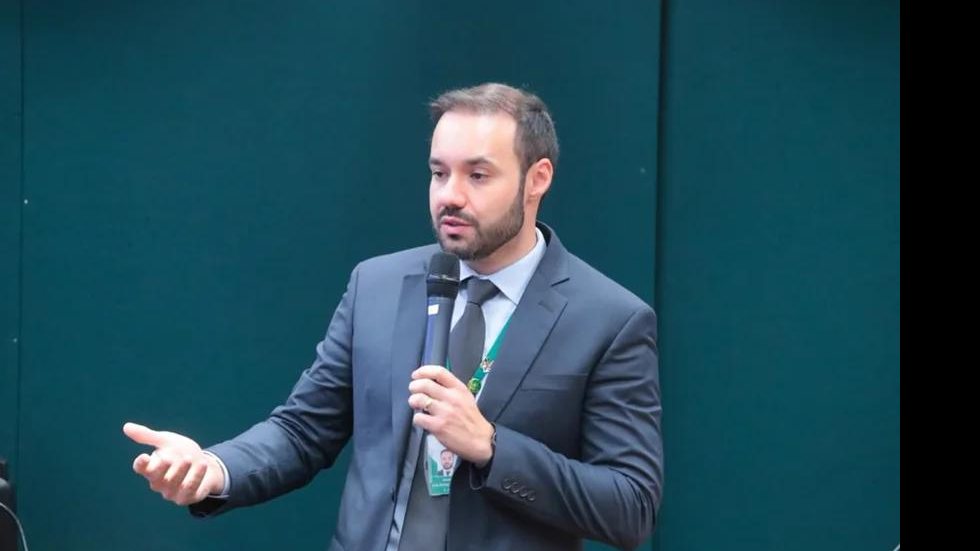 Diretores da Câmara recebem mais de R$ 20 mil em pagamentos adicionais, aponta levantamento